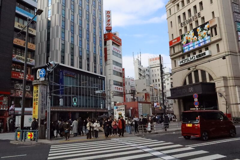 ファイル:AsakusaMetroExit8 0.JPG